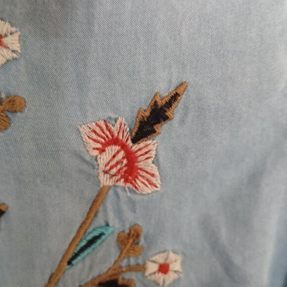 Womens Terre Bleue Gray Flower Embroidered Tunic Shirt Dress w/Pockets - Picture 3 of 8